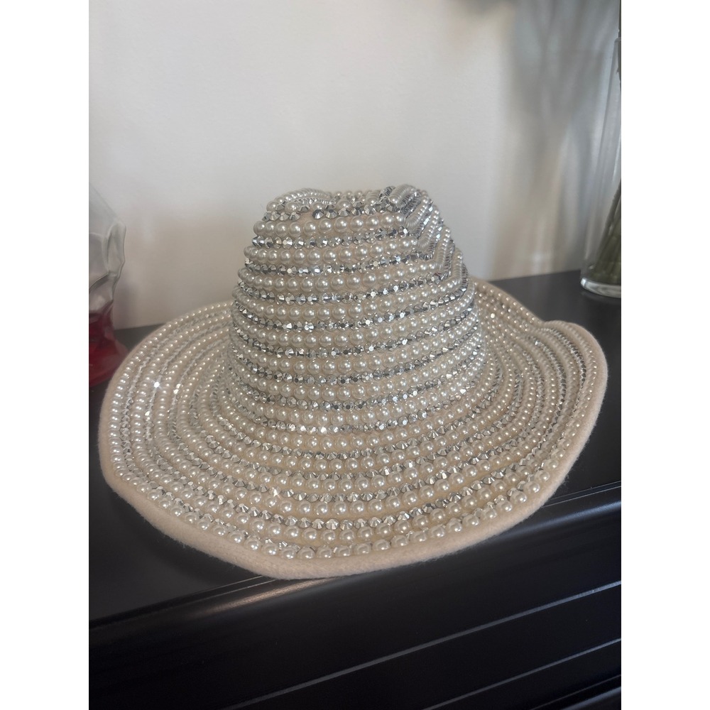 Cream Faux Pearl and Rhinestone Embellished Cowboy Bridal Hat Western Glam NEW - Picture 5 of 6